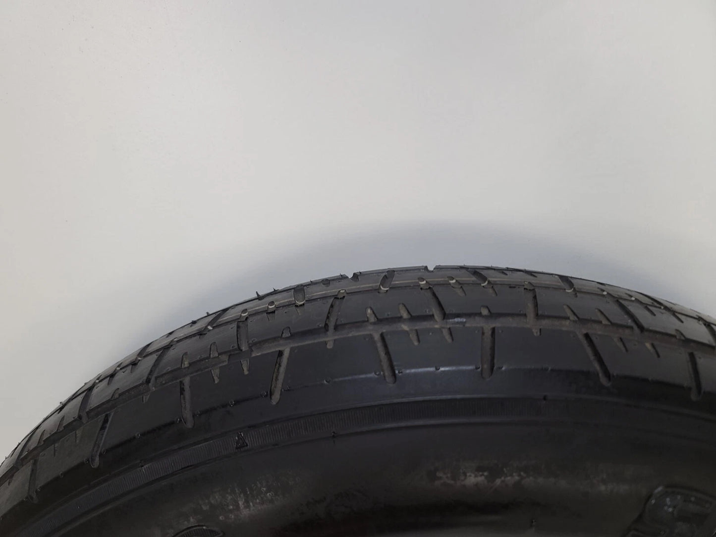 SPARE TIRE 17" FITS 2007-2014 FORD EDGE OEM GENUINE DONUT