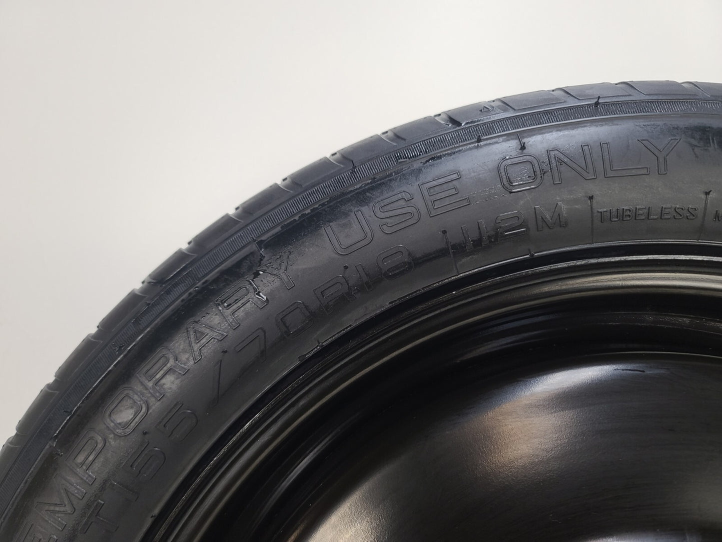 SPARE TIRE 18" FITS 2019-2024 FORD EDGE OEM GENUINE DONUT .