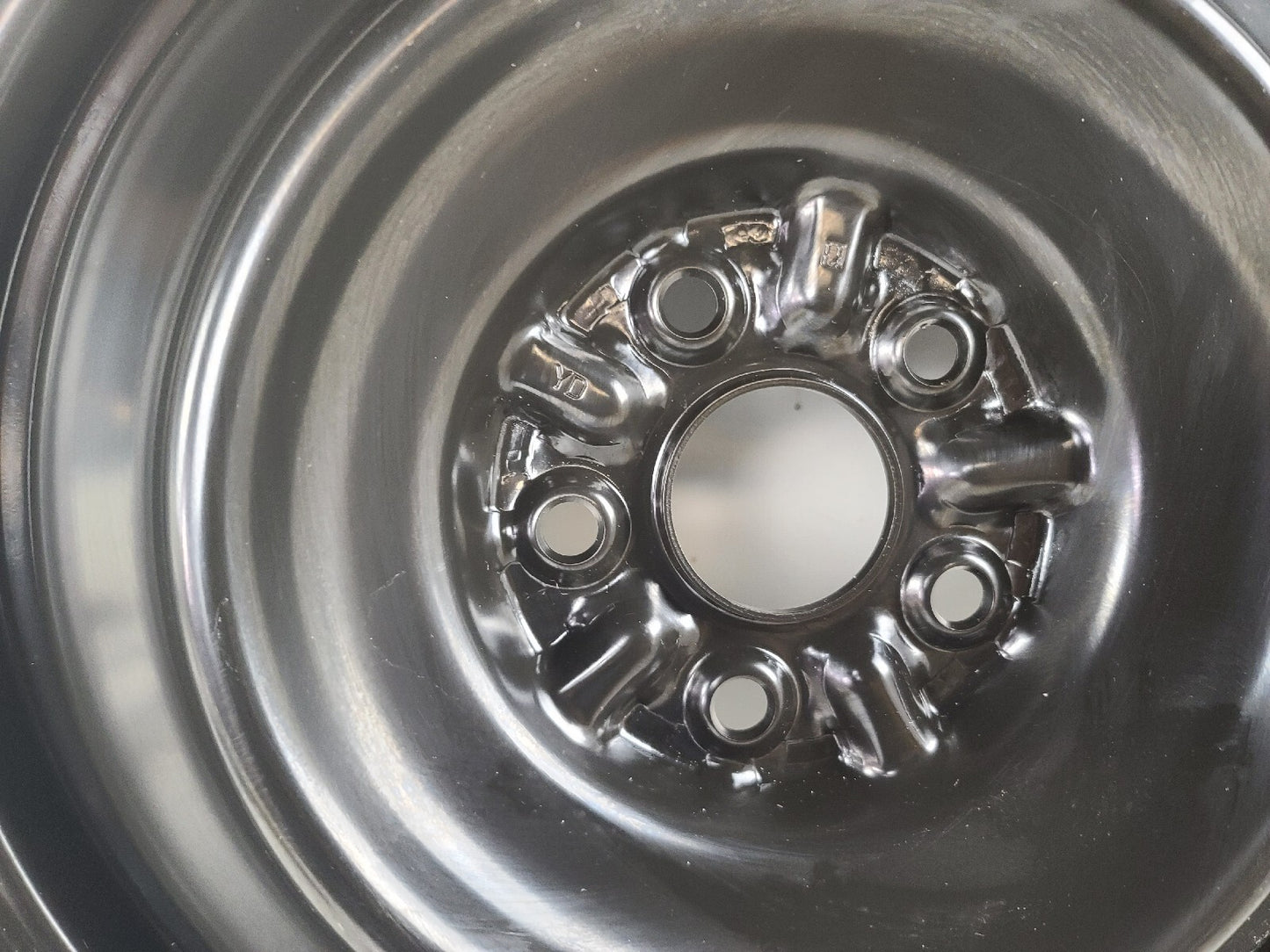 SPARE TIRE 17" FITS 2013-2018 TOYOTA RAV4 OEM GENUINE DONUT .