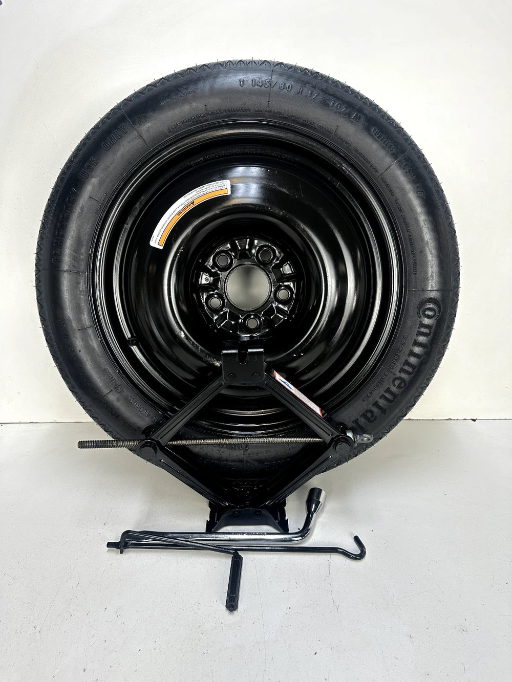Spare Tire W/Jack Kit 17" Fits 2011-2013 Infinti M56 Compact Donut.