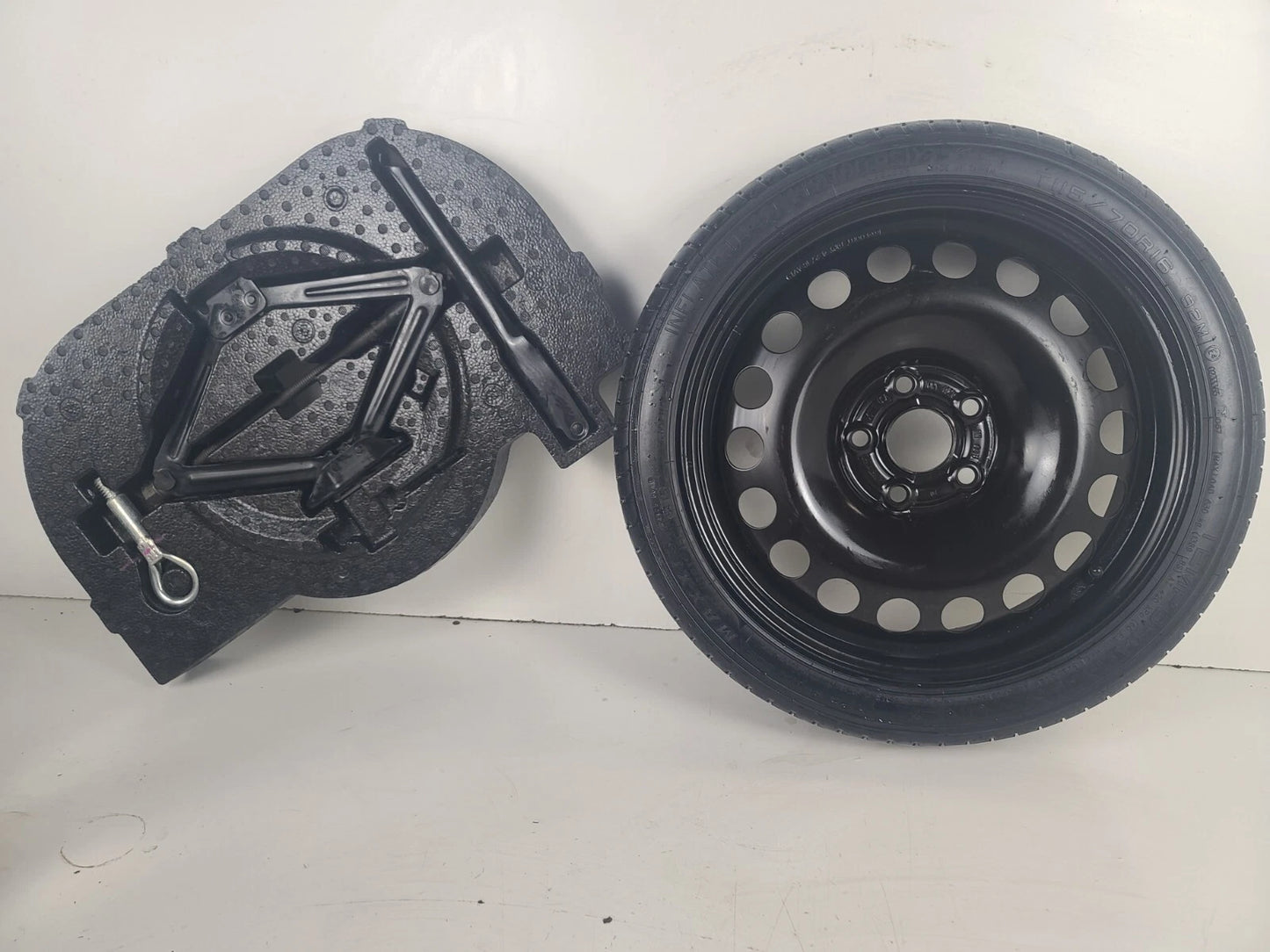 2011-2019 CHEVROLET CRUZE SPARE TIRE EMERGENCY JACK TOOL KIT FOAM OEM GENUINE