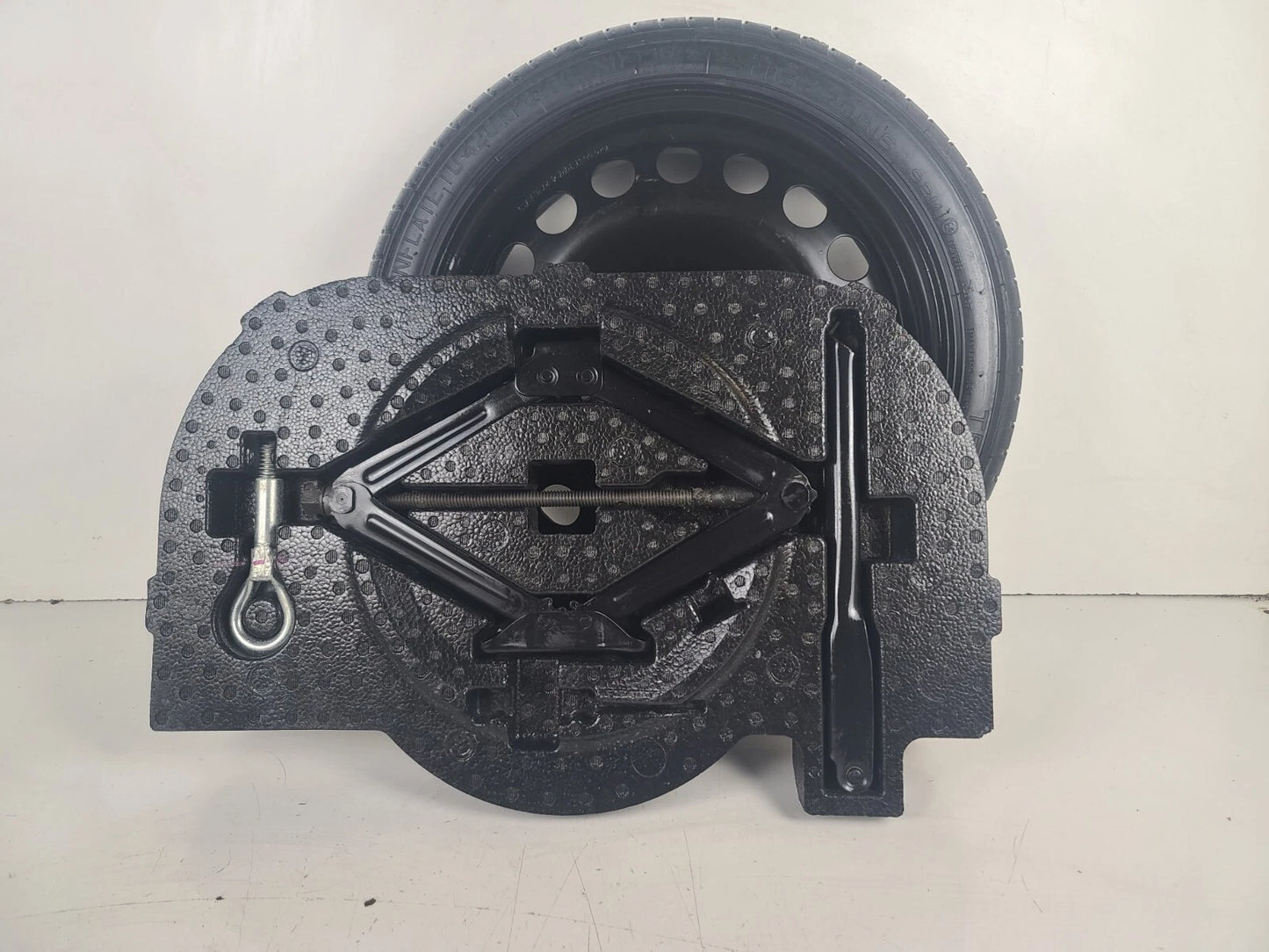 2011-2019 CHEVROLET CRUZE SPARE TIRE EMERGENCY JACK TOOL KIT FOAM OEM GENUINE
