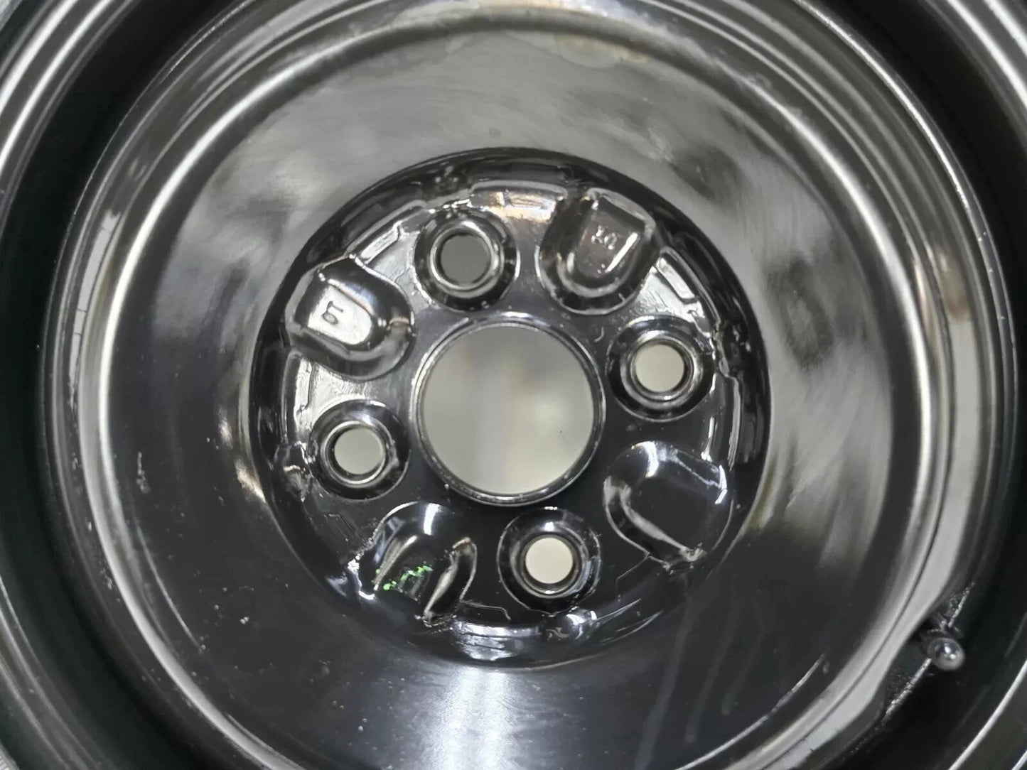 Spare Tire 14" W/Jack Kit Fits 1998 -2002 Toyota Corolla Compact Donut