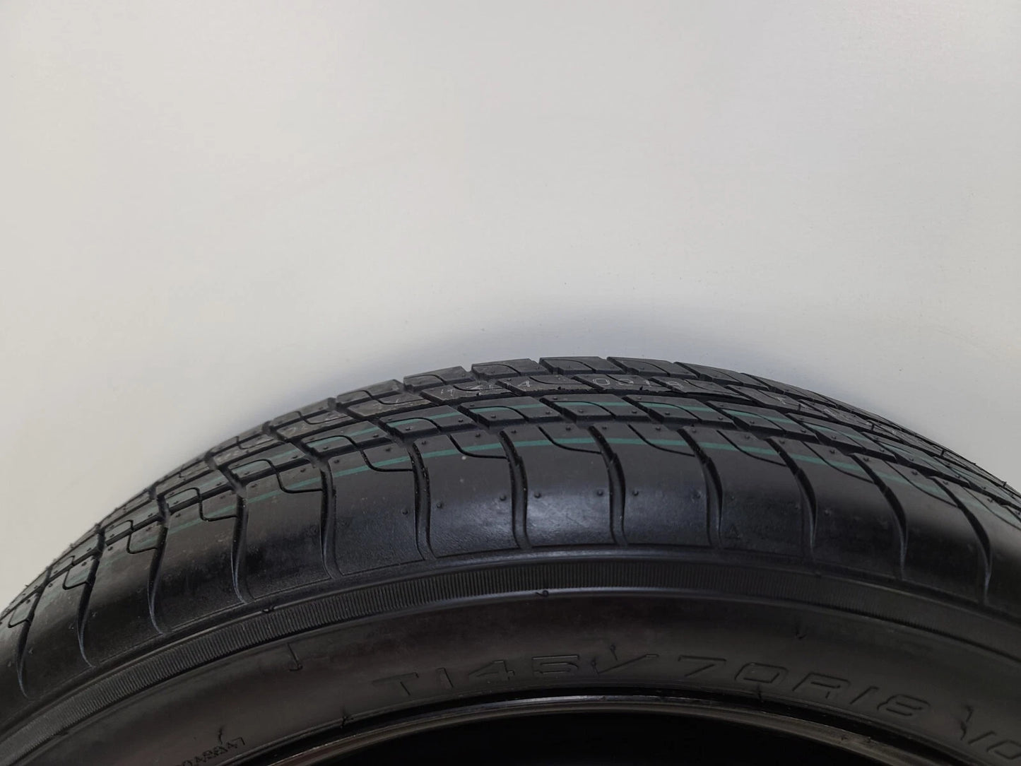 Spare Tire W/Jack Kit 18" Fits 2013-2016 Linclon MKS