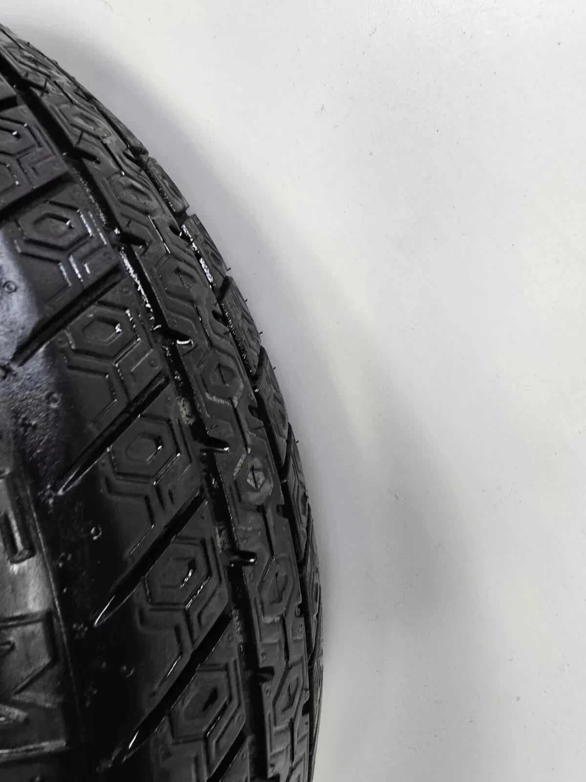 Spare Tire W/Jack Kit 14" Fits 2002-2005 Honda Civic Compact Donut