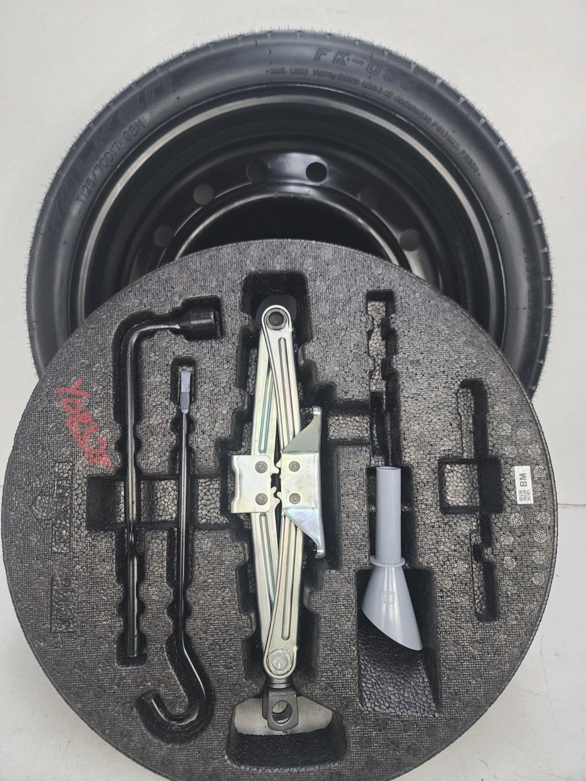 SPARE TIRE W/JACK KIT 17" FITS 2022 HONDA CIVIC OEM GENUINE DONUT(BRAND NEW TIRE )