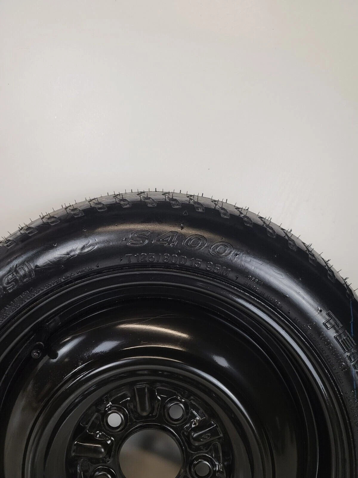 Spare Tire 15" W/Jack Kit Fits: 2024 Kia Forte  Compact Donut