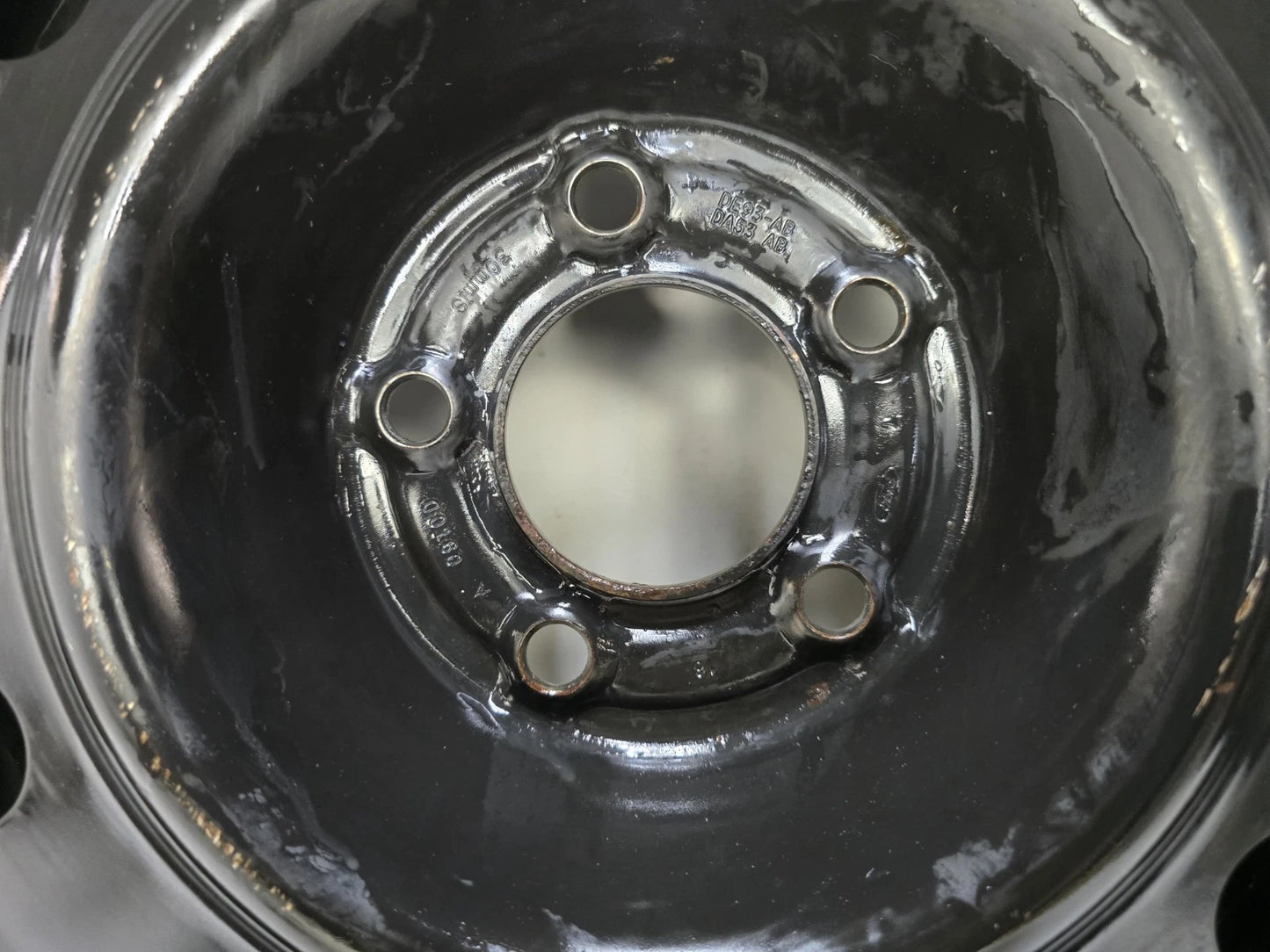 Share SPARE TIRE W/JACK KIT 18" FITS 2020-2026 FORD EXPLORER COMPACT DONUT