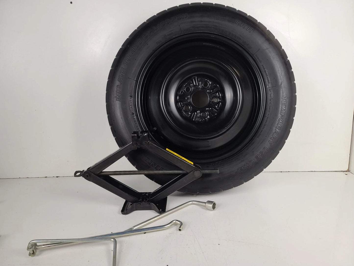 Spare Tire W/Jack Kit 17'' Fits: 2013-2018 Toyota Rav4 Compact Donut