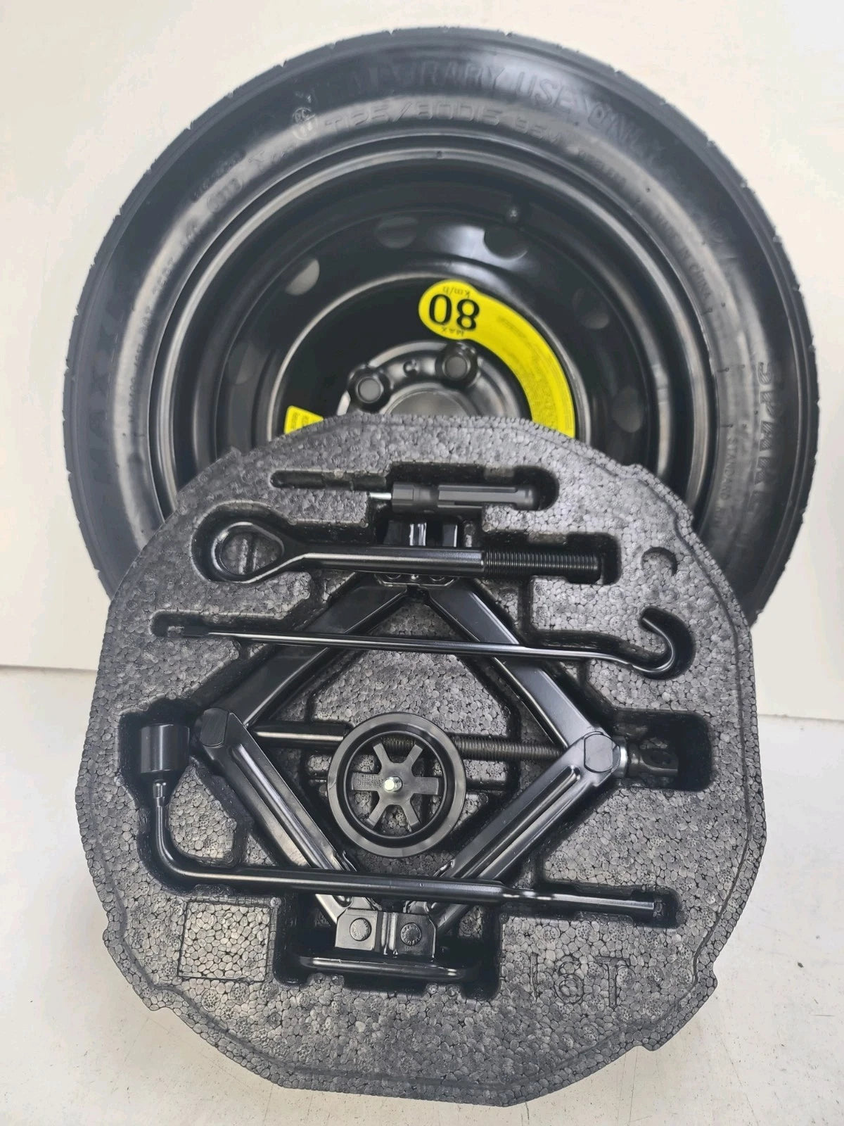 Spare Tire 15" W/Jack Kit Fits: 2024 Kia Forte  Compact Donut