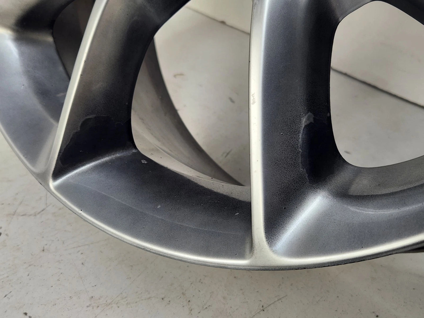 2014-2016 Jeep Grand Cherokee Wheel Rim 20x8 10 Spoke Painted Satin Carbon OEM