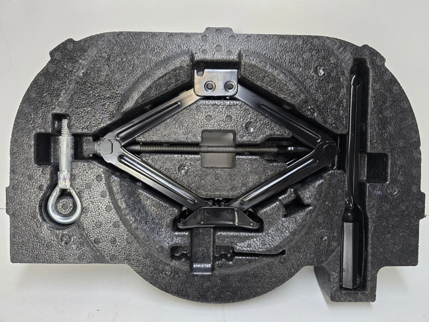 2011-2019 CHEVROLET CRUZE SPARE TIRE EMERGENCY JACK TOOL KIT FOAM OEM GENUINE