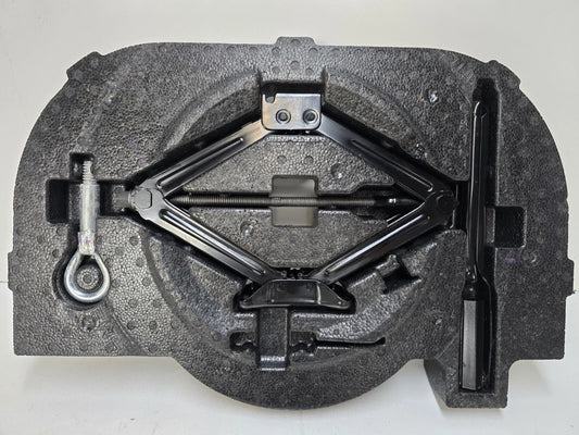 2011-2019 CHEVROLET CRUZE SPARE TIRE EMERGENCY JACK TOOL KIT FOAM OEM GENUINE