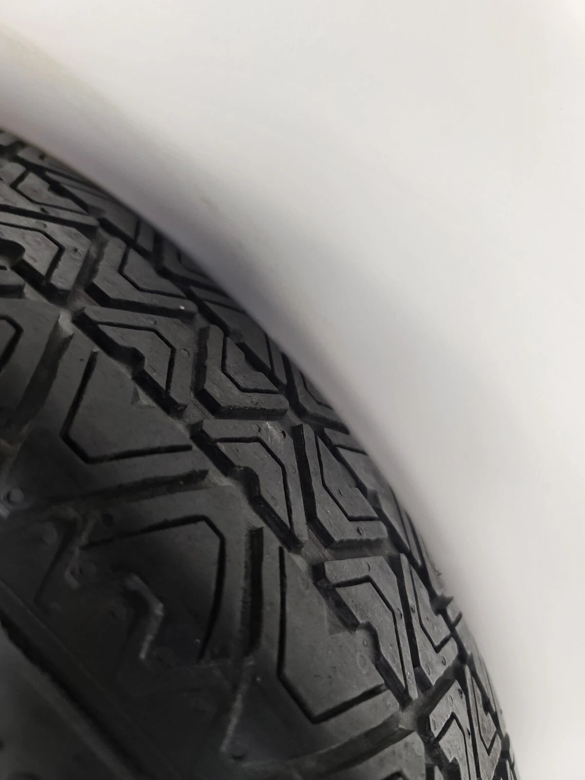 Spare Tire W/Jack Kit 18" Fits 2009-2019 Volkswagen Tiguan Compact Donut