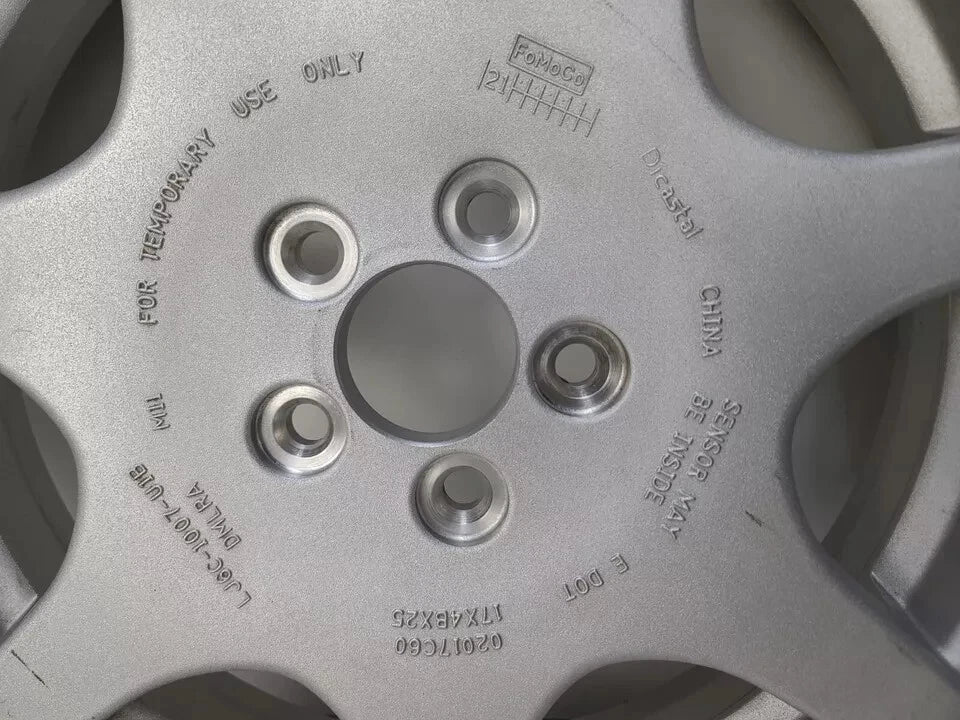 Spare Tire W/Jack Kit 17'' Fits:2021-2023 Ford Bronco Compact Donut