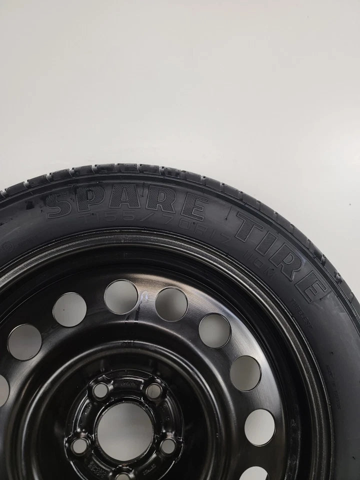 Spare Tire W/Jack Kit 17'' Fits: 2020-2023 Lincoln Corsair Compact Donut